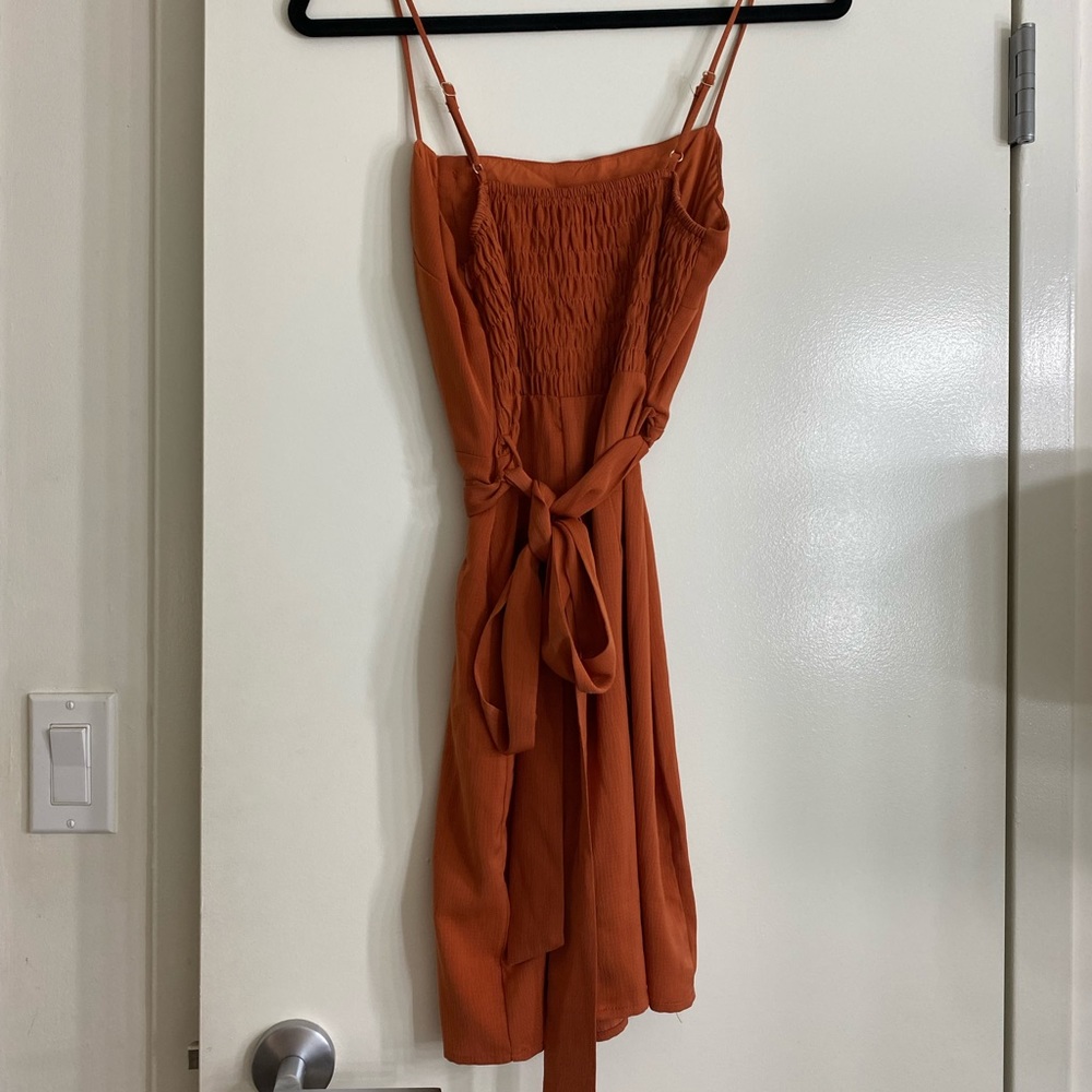 Le Rumi rust button down dress - Picture 3 of 4